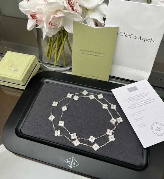 Van Cleef & Arpels VCA Full Diamond White Gold Necklace