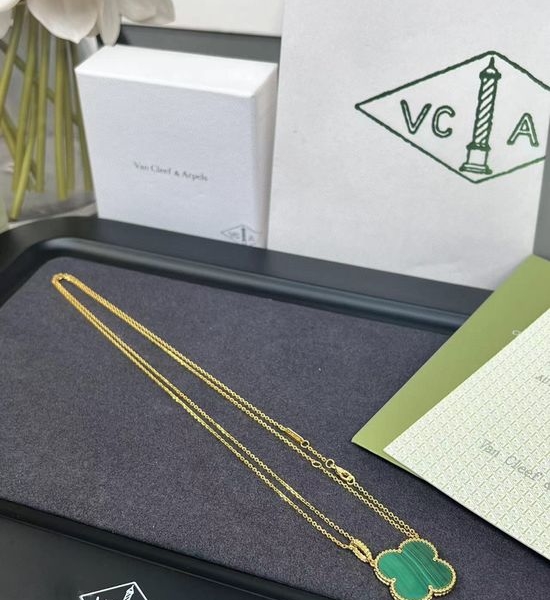 Van Cleef & Arpels VCA Malachite Clover Pendant Long Necklace