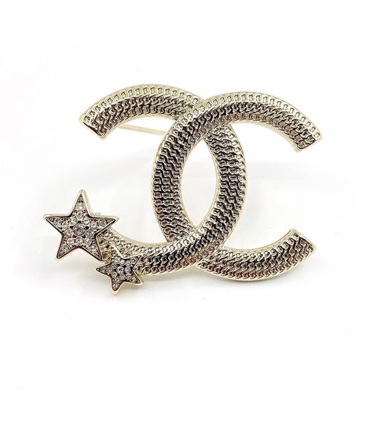 Chanel Light Gold Star CC Brooch Brass Material