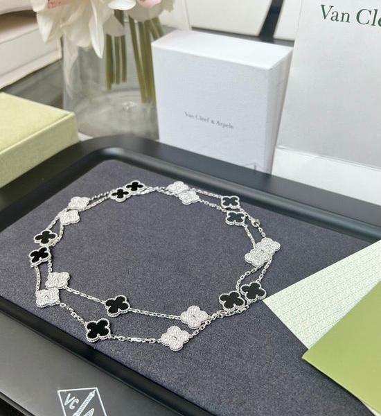 Van Cleef & Arpels VCA Black Onyx 20 Motif Clover Necklace