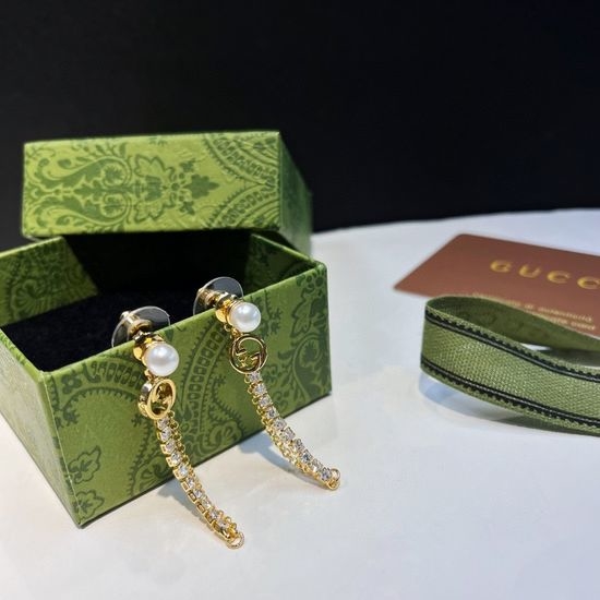 Gucci Tassel Chain Minimalist Stud Earrings
