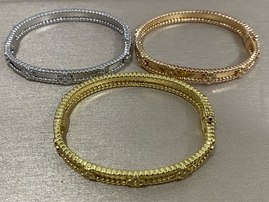 Van Cleef & Arpels VCA Slim Kaleidoscope Pattern Bangle