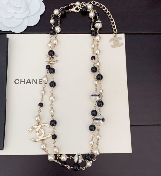 Chanel Black White Pearl Long Sweater Necklace