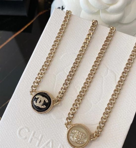 Chanel Two-tone Button Short Chain Necklace
