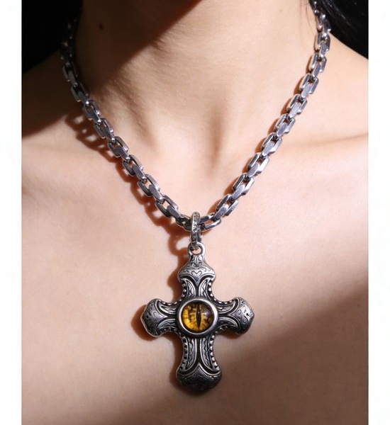 Chrome Hearts Classic Pattern Pendant Necklace