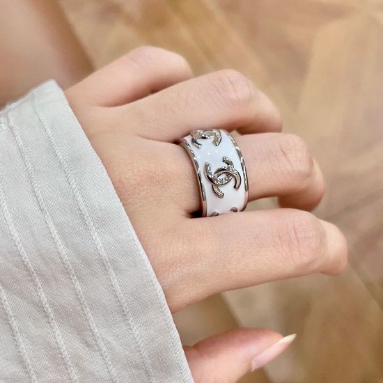 Chanel Double Letter Classic Versatile Ring