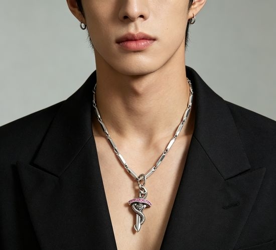 Chrome Hearts Vintage Inlaid Pendant Necklace for All Occasions