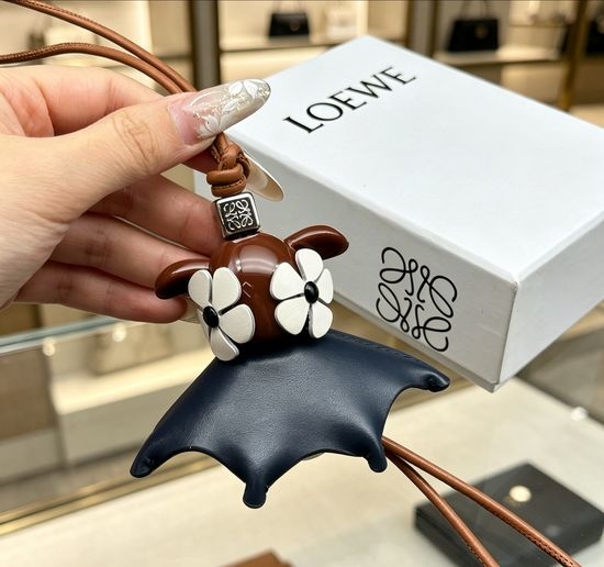 Loewe Dumbo Flower Bag Ornament
