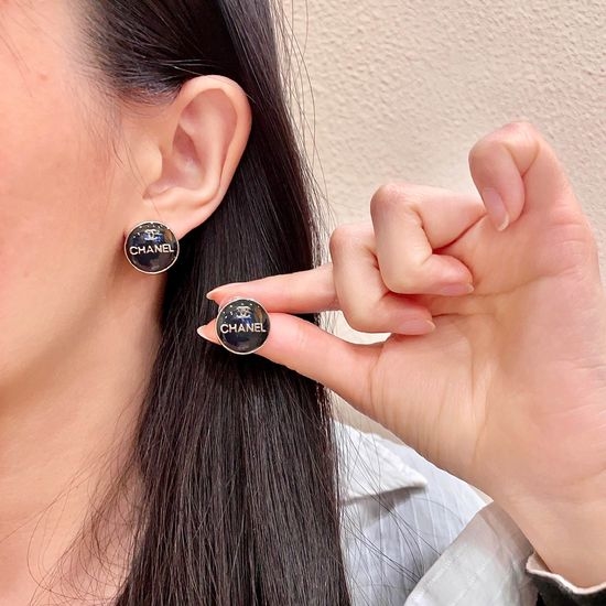 Chanel Vintage Style Elegant Stud Earrings