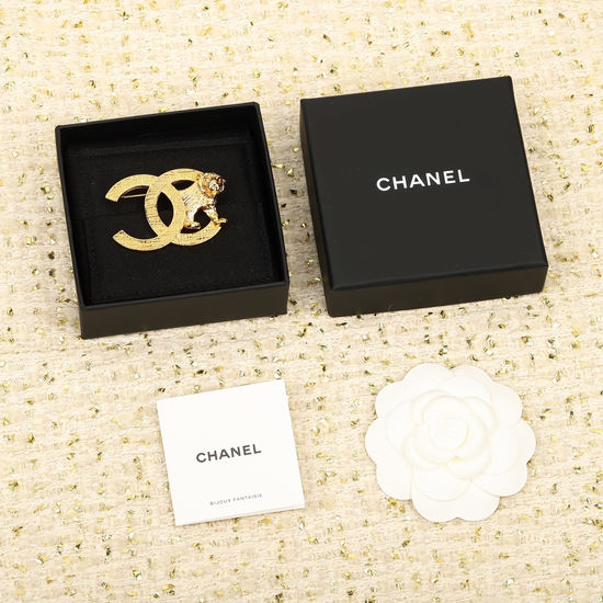 Chanel Classic Pearl Brooch with Timeless Charm