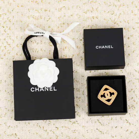 Chanel Vintage Letter Brooch Classic Timeless Jewelry