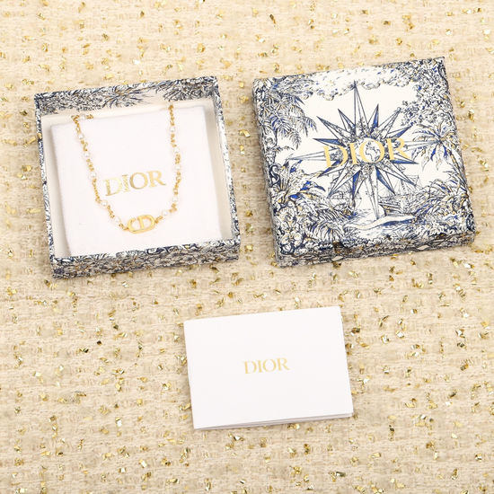 Christian Dior CD Classic Pearl Jewelry Set Bracelet Necklace