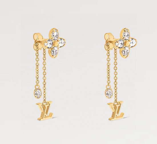 Louis Vuitton LV Exquisite Jewelry Set Earrings Necklace Bracelet