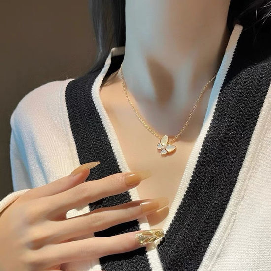 Van Cleef & Arpels VCA Butterfly Mother of Pearl Diamond Necklace