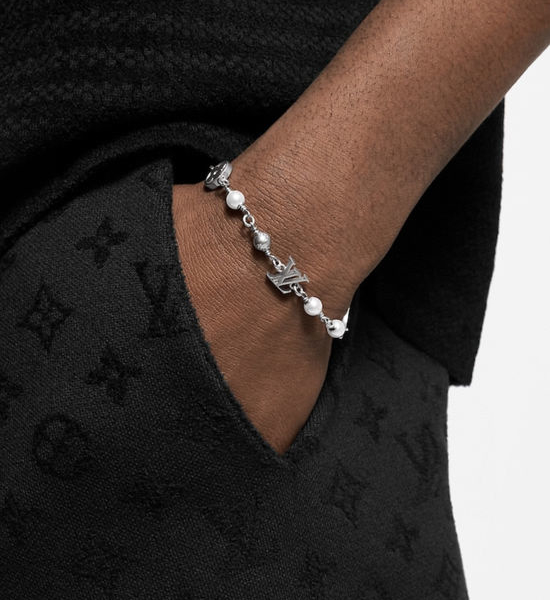 Louis Vuitton LV Checkered Pattern Beaded Pearl Bracelet