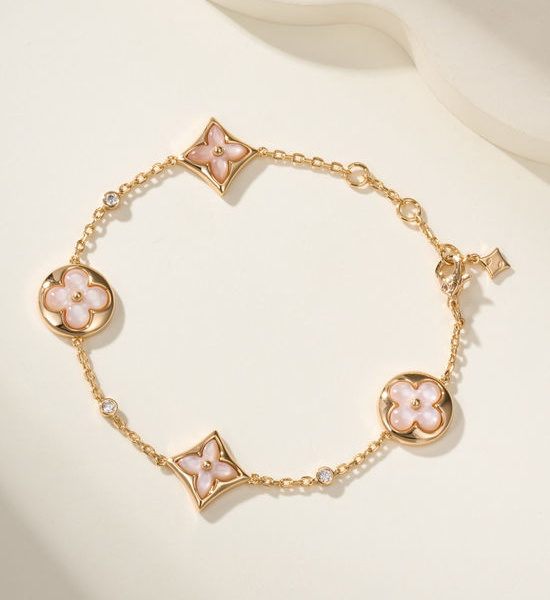 Van Cleef & Arpels VCA Pink Mother of Pearl Clover Jewelry