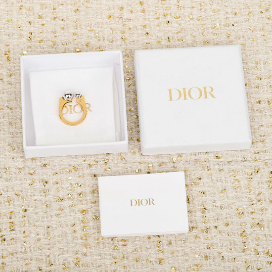 Christian Dior CD Mixed Size Pearl Decorated Ring