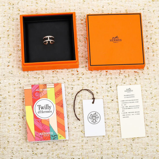 Hermes Classic Pig Nose Shape Ring