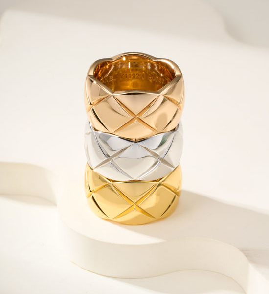 Chanel Quilted Pattern Inlaid Diamond Ring