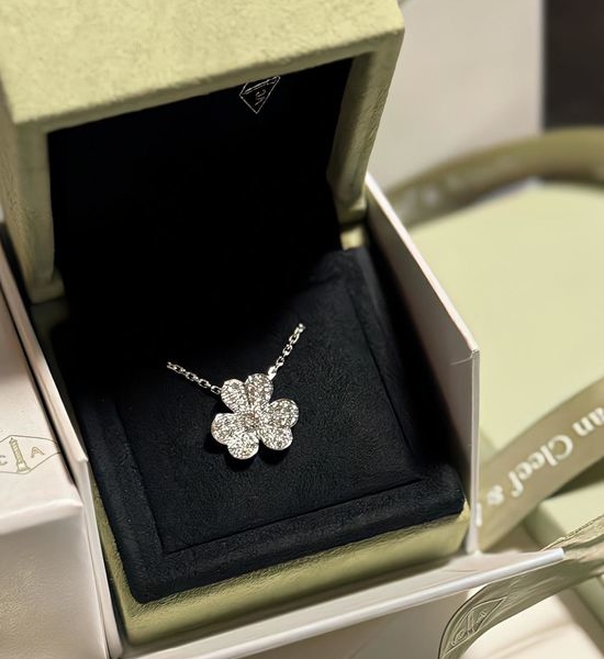 Van Cleef & Arpels VCA Full Diamond Clover Pendant Necklace