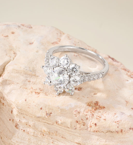 Harry Winston Sunflower Radiance Ring