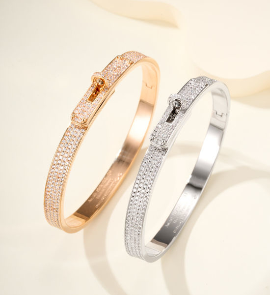 Hermes Diamond Inlaid Classic Buckle Bangle