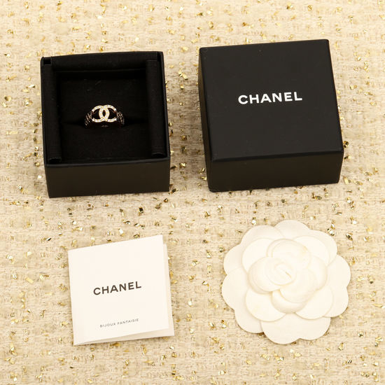 Chanel Classic Double-sided Letter Ring