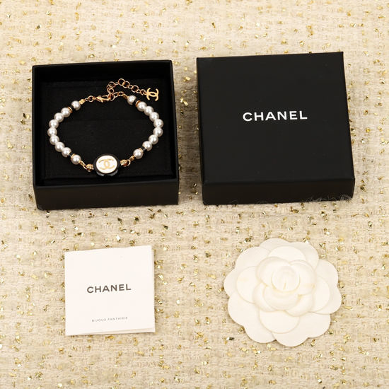 Chanel Enamel Pearl Bracelet Vintage Style