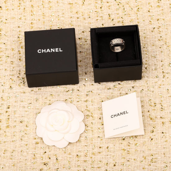 Chanel Vintage Two Sided Wearable Ring