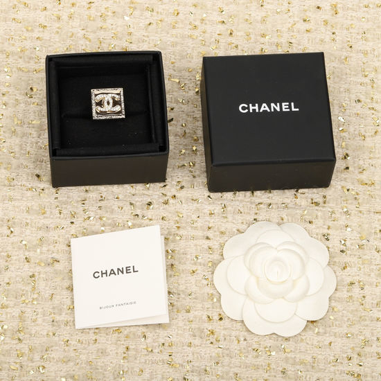 Chanel Double C Carved Ring
