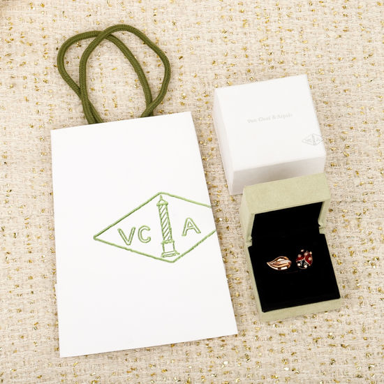 Van Cleef & Arpels VCA Delicate Ladybug Ring Fine Jewelry
