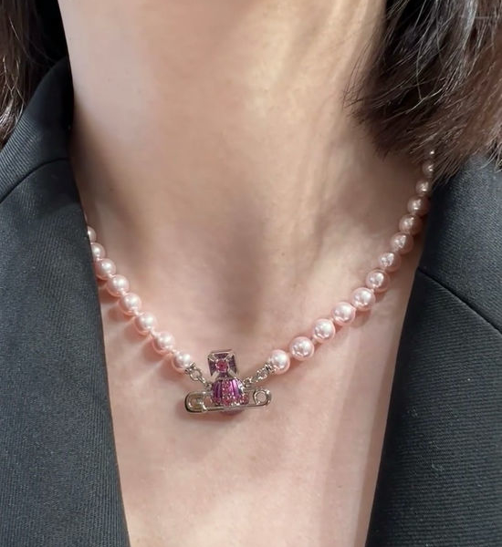 Vivienne Westhood Classic Pearl Necklace Bracelet Set