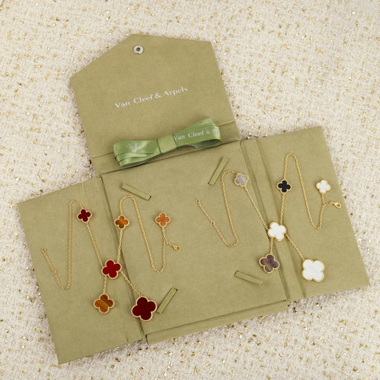 Van Cleef & Arpels VCA Natural Stone Six Flower Necklace