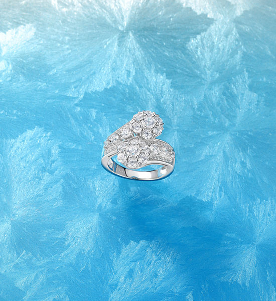 Van Cleef & Arpels VCA Snowflake Shape Diamond Ring