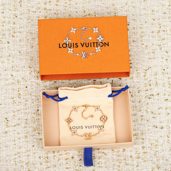 Louis Vuitton LV Flower Motif Delicate Bracelet