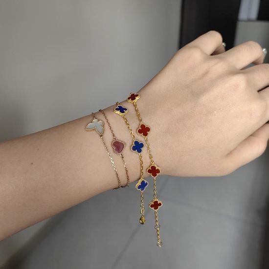 Van Cleef & Arpels VCA Vibrant Carnelian Mini Bracelet