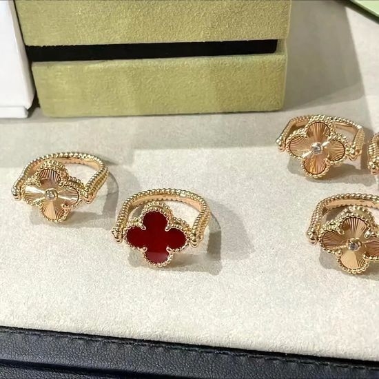 Van Cleef & Arpels VCA Carnelian Rotating Ring