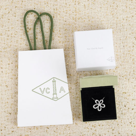 Van Cleef & Arpels VCA Full Diamond Flower Pendant Necklace