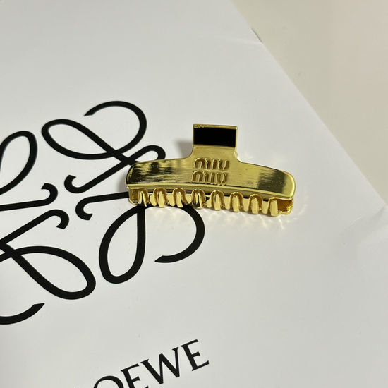 Miu Miu Popular Vintage Hair Claw Stylish Accessory