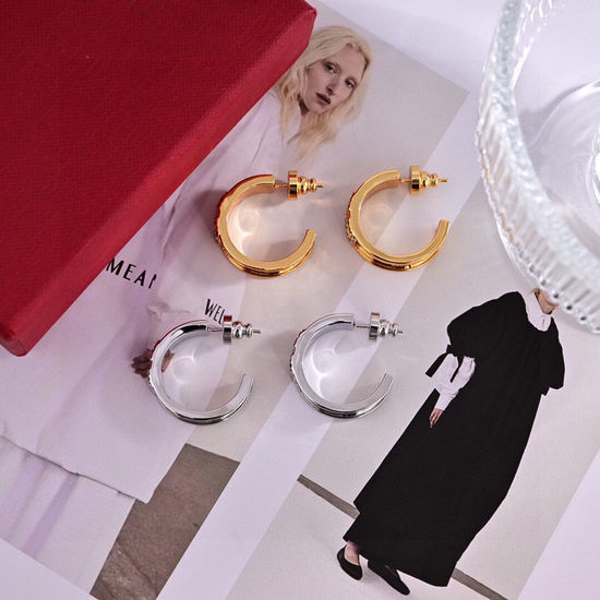 Valentino Unique Minimalist Classic Gold Stud Earrings