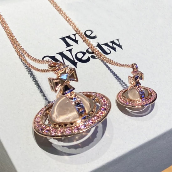 Vivienne Westhood Classic Crown Saturn Pendant Sweater Chain