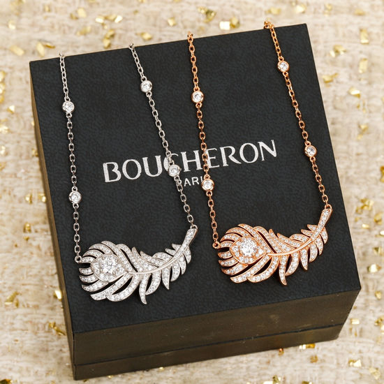 Hermes Feather Pendant Necklace Exquisite Craft Jewelry