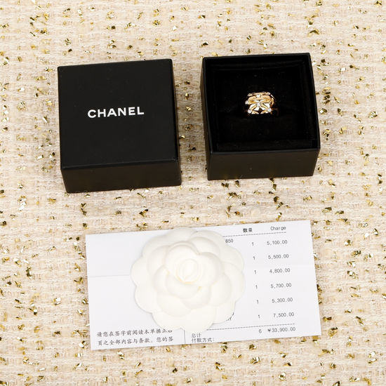 Chanel Quilted Rhinestone Ring Delicate Design