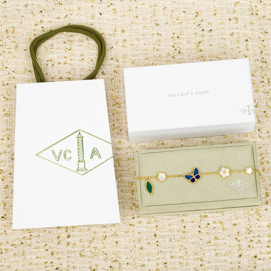Van Cleef & Arpels VCA Butterfly Floral Pattern Agate Bracelet
