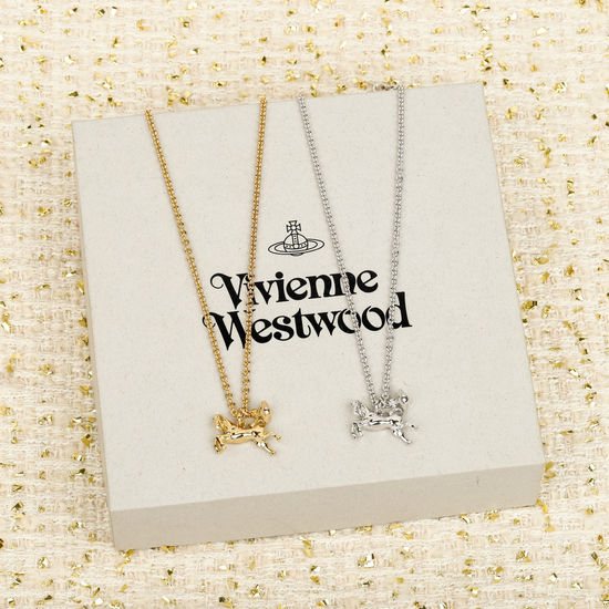 Vivienne Westhood Saturn Rhinestone Decorative Necklace