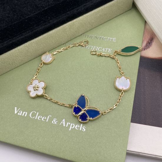 Van Cleef & Arpels VCA Exquisite Natural Stone Inlaid Bracelet