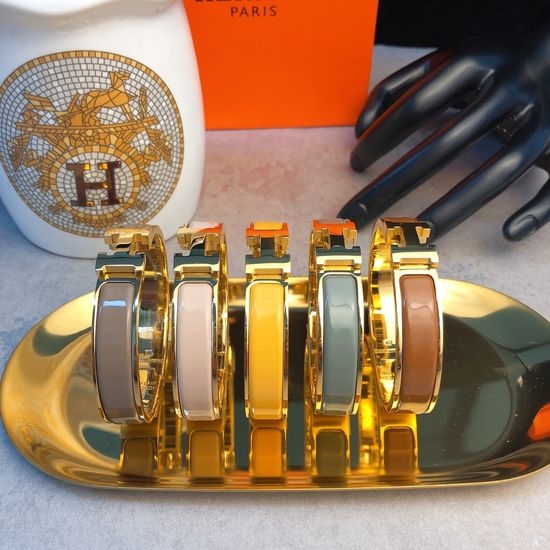 Hermes Enamel Craft Classic Versatile Bangle
