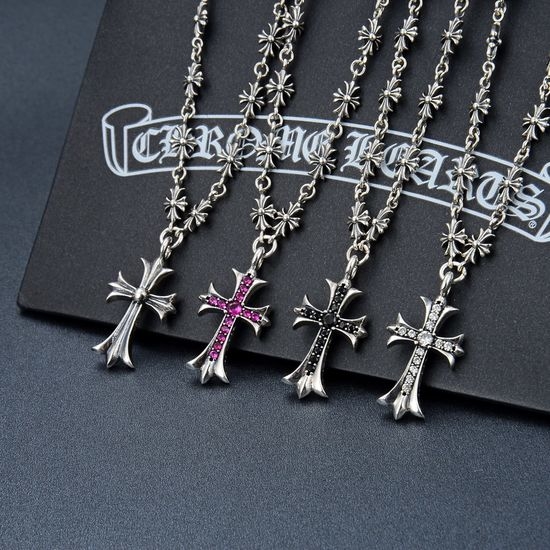Chrome Hearts Classic Cross Pendant Necklace