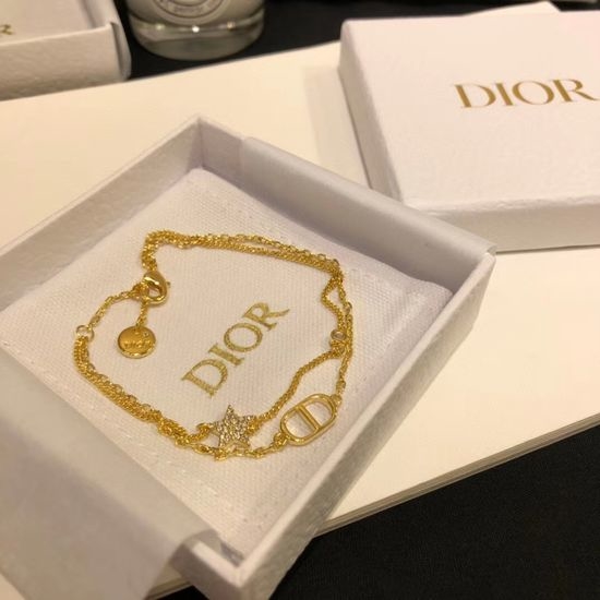 Christian Dior CD Two-in-one Detachable Stylish Bracelet