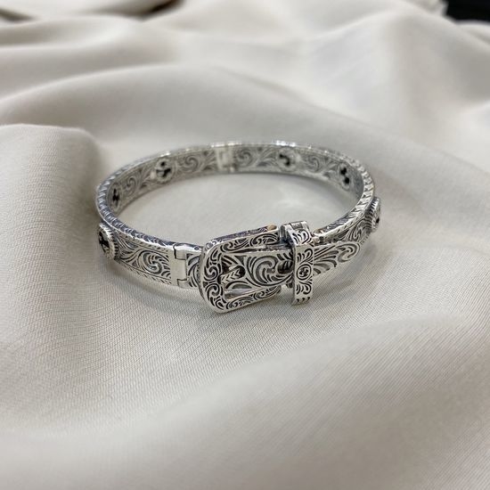 Gucci Carved Vine Pattern Adjustable Bangle